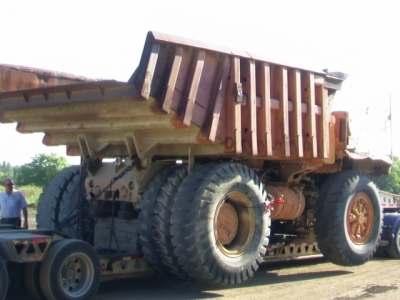 ARTICULATED TRUCK LOAD & TRANSPORT